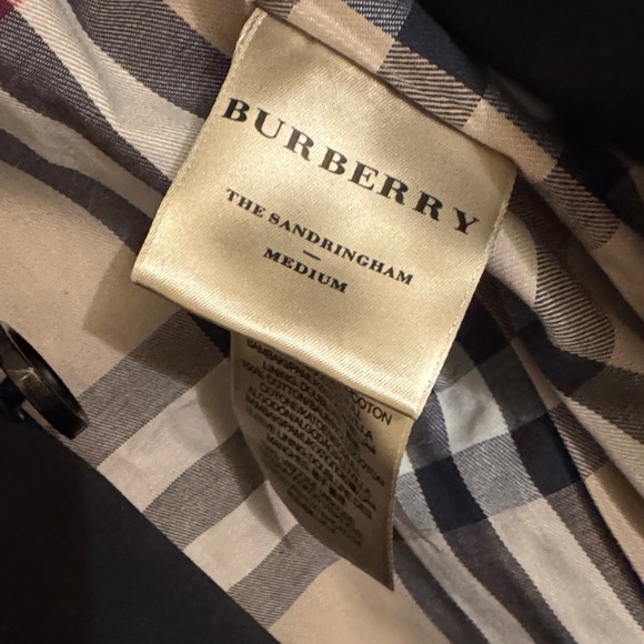 Burberry Black Women's Trench Coat - Picture 7 of 15